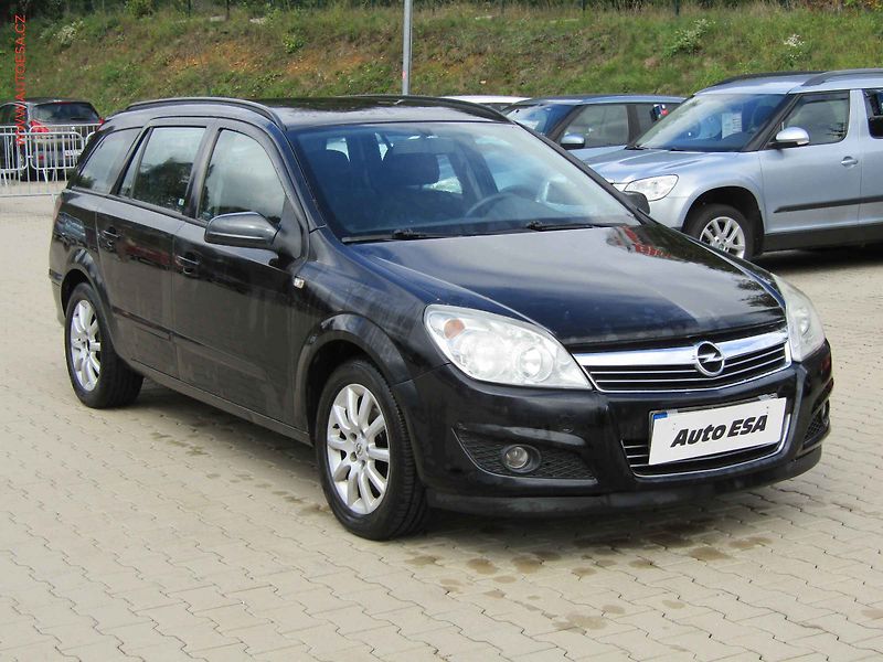 Opel Astra (2008) 1.9 CDTi, 2.maj,ČR, AC - fotografie inzerátu