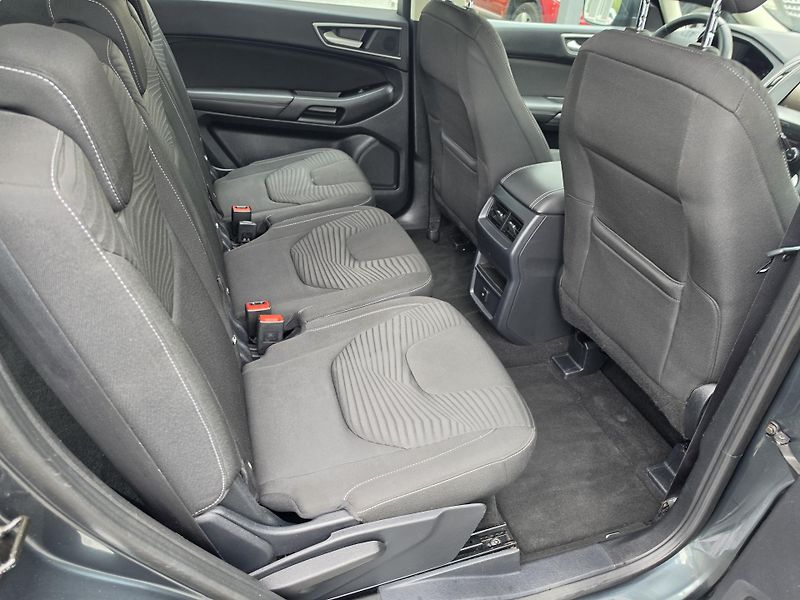 Ford S-MAX 1.5 i Navi Parkovací senzory  - fotka 22 z 37