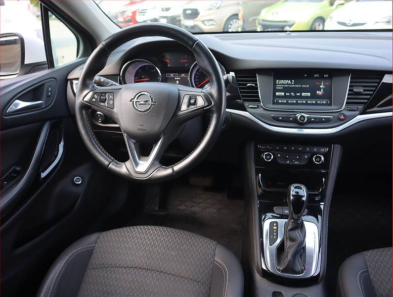 Opel Astra (2017) 1.6 CDTI, Automat, Serv.kniha - fotka 7 z 19