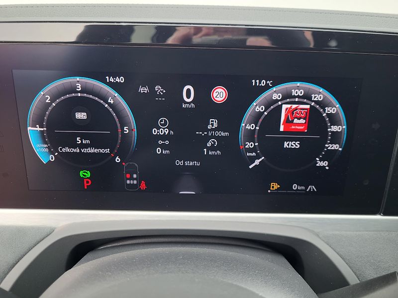 Volkswagen Passat (2026) R-Line 2,0 TDI 110KW-nové - fotka 13 z 29
