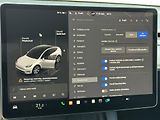 Tesla Model Y LONG RANGE 378KW-4x4-PANO-75KW - náhled 23
