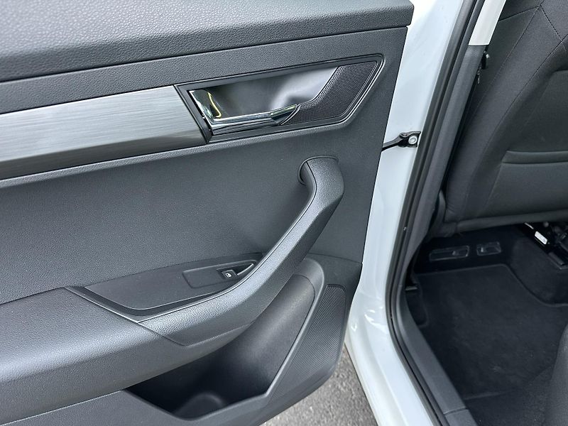 Škoda Karoq (2022) CLEVER 2.0TDI/110kW *DSG* 4x4  - fotka 25 z 42