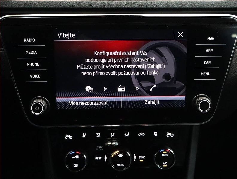 Škoda Superb (2022) Laurin&Klement 2.0 TDI - fotka 12 z 22