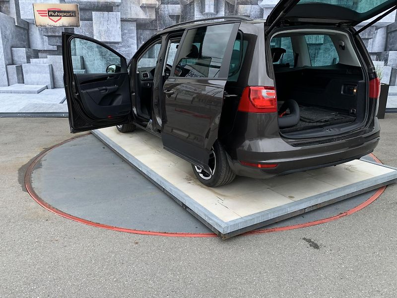 Seat Alhambra (2015) 2.0TDi, 103KW, EL.DVEŘE+KUFR - fotka 9 z 30