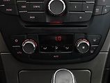 Opel Insignia (2011) 2.0 CDTI, Automat - náhled 12
