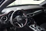 Alfa Romeo Stelvio 2.2 JTDm Competizione Q4 - náhled 15