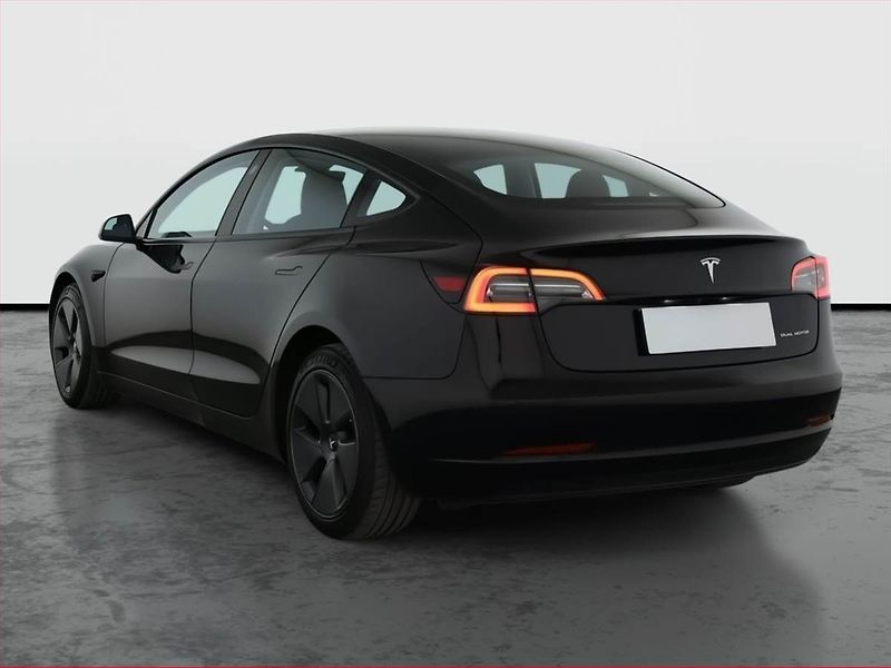 Tesla Model 3 (2021) Long Range 4WD 74kWh, SoH 95% - fotka 4 z 18