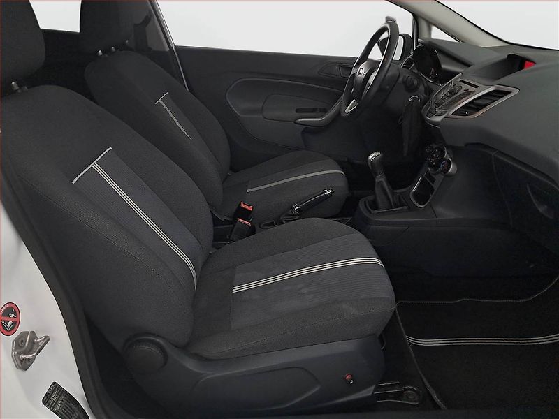 Ford Fiesta (2011) Comfort 1.25, Park. senzory - fotka 9 z 17