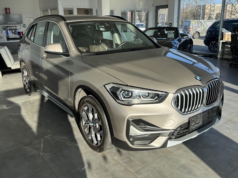 BMW X1 (2020) xDrive 18d X-LINE LED NAVI  - fotka 1 z 31