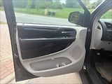 Chrysler Town & Country (2016) 3,6 Limited DVD 2016 - náhled 15
