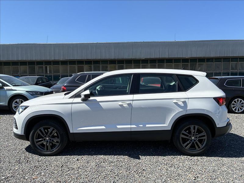 Seat Ateca 2,0 TDI 4X4 TAŽNÉ KAMERA - fotka 2 z 39