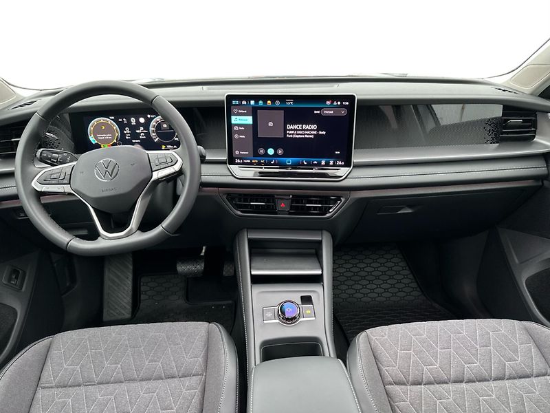Volkswagen Tayron (2025) People 1,5 eTSI 110 kW mHEV - fotka 9 z 25