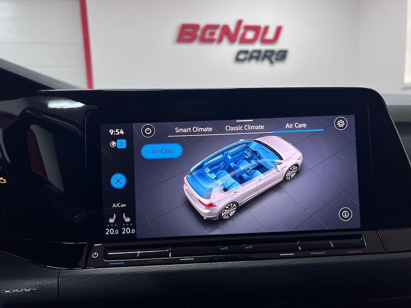 Volkswagen Golf GTI 180 kW Servis 68tkm - fotka 38 z 49