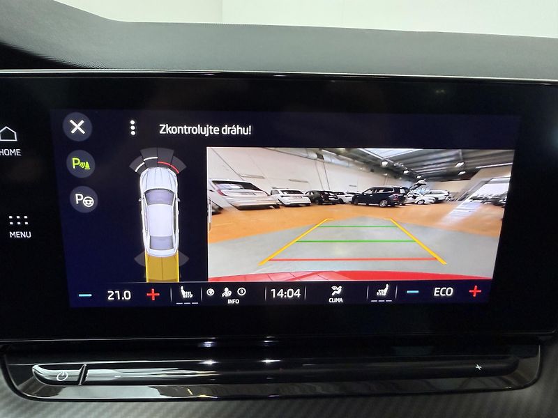 Škoda Octavia 2.0 TSI 180kW DSG RS - fotka 8 z 13