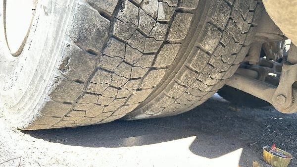 MAN TGX (2009) 6x4 V8 hydr. retard 90t 680HP - fotka 6 z 10