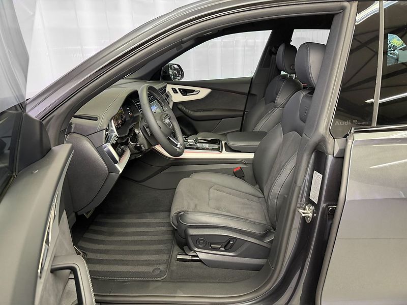 Audi Q8 50 TDI QUATTRO S-LINE, WEBASTO - fotka 10 z 33