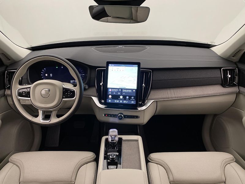 Volvo XC90 T8 AWD RECHARGE BRIGHT PLUS 7m - fotka 2 z 67