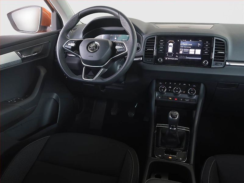 Škoda Karoq (2024) 1.5 TSI, Drive, FullLed - fotka 7 z 16