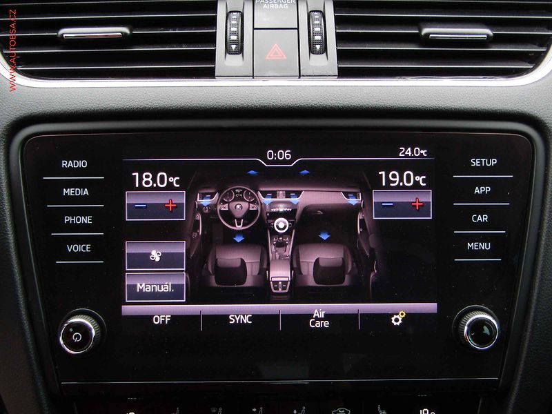 Škoda Octavia (2020) 2.0TDi, ČR, Style, LED, +pneu - fotka 17 z 20