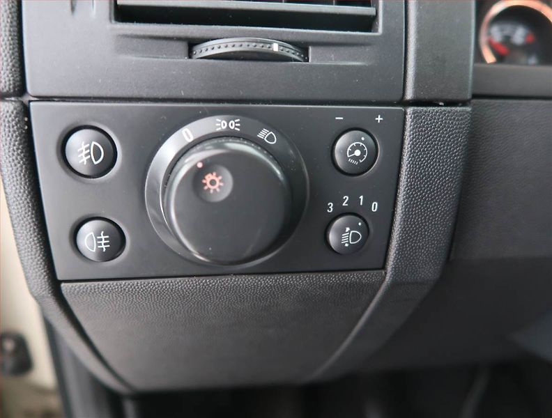 Opel Meriva (2009) 1.4 16V Twinport, Serv.kniha - fotka 15 z 15