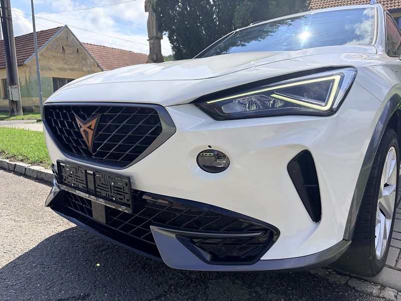 Cupra Formentor 1.4TSI E-HYBRID LED REZERVACE - fotka 6 z 60