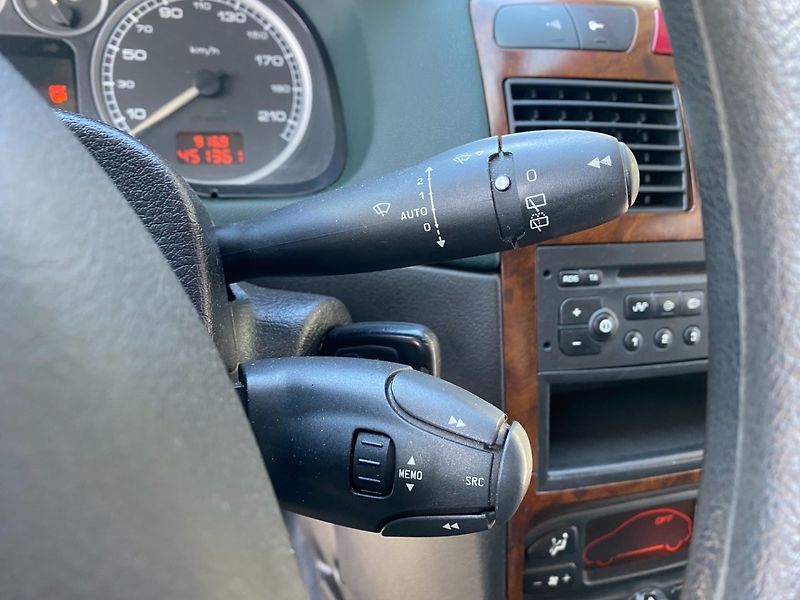 Peugeot 307 (2001) 2.0HDi Koupeno CZ - fotka 21 z 34