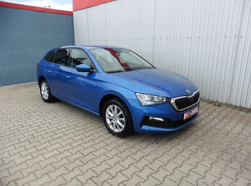 Škoda Scala 1.0 TSi Style Navi - fotka 2 z 16