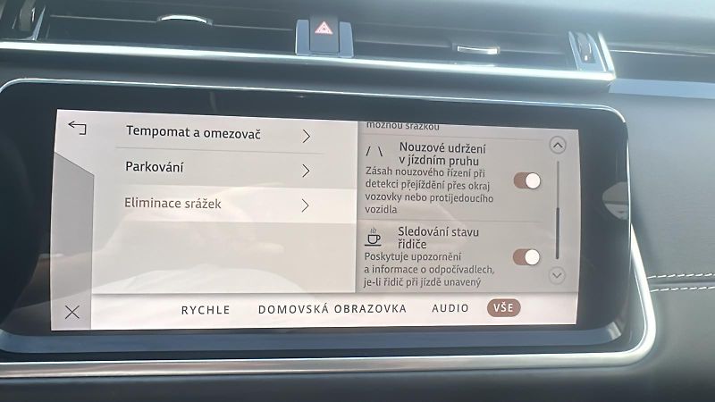 Land Rover Range Rover Velar (2021) 3.0D300, 4X4, 221KW, RDYNAMIC - fotka 33 z 35