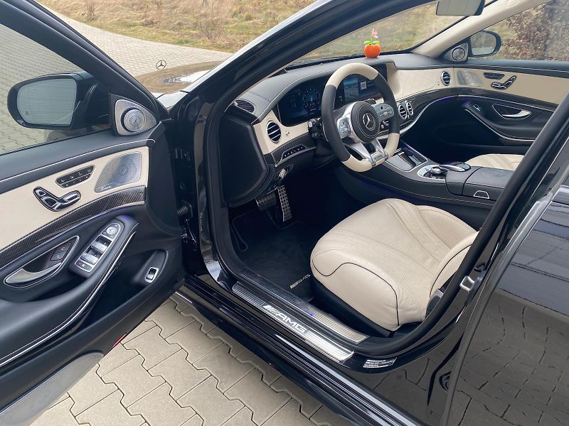 Mercedes-Benz Třídy S (2017) S63AMG MAX VÝBAVA-PLNÝ SERVIS - fotka 9 z 17