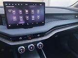Škoda Superb Combi 2,0 TDI 142 kW L&K DSG - náhled 18
