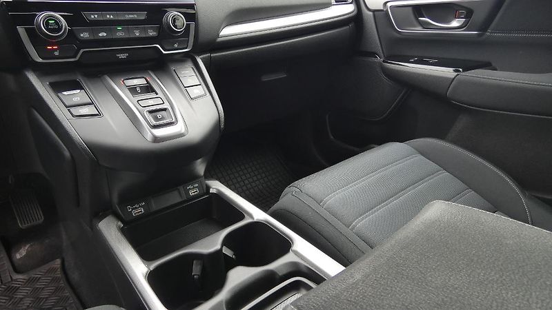 Honda CR-V 2.0 i-VTEC Hybrid Elegance CVT - fotka 6 z 22