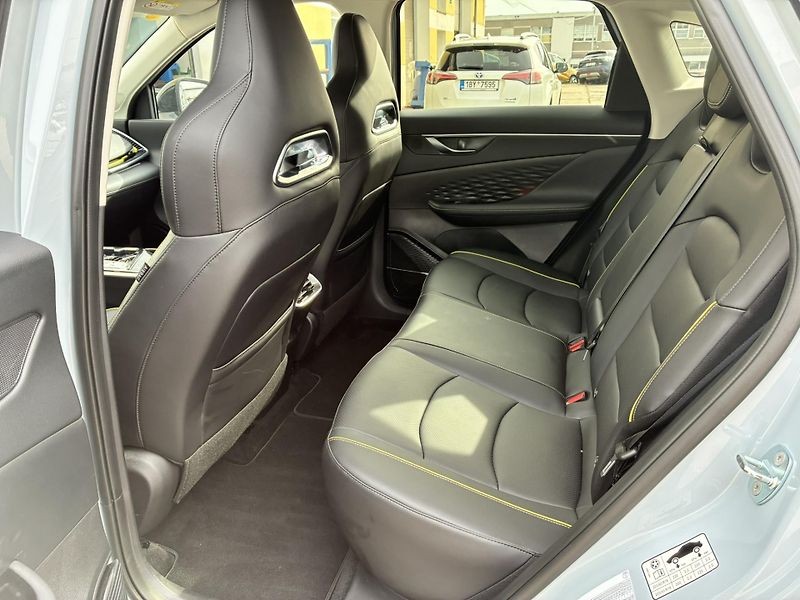 BAIC X55 1.5T 130kW 7DCT ALL IN - fotka 11 z 25