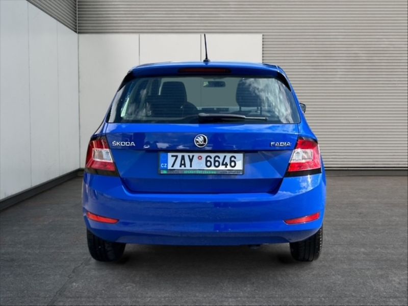 Škoda Fabia 1,0 TSI 70 Active - fotka 5 z 10