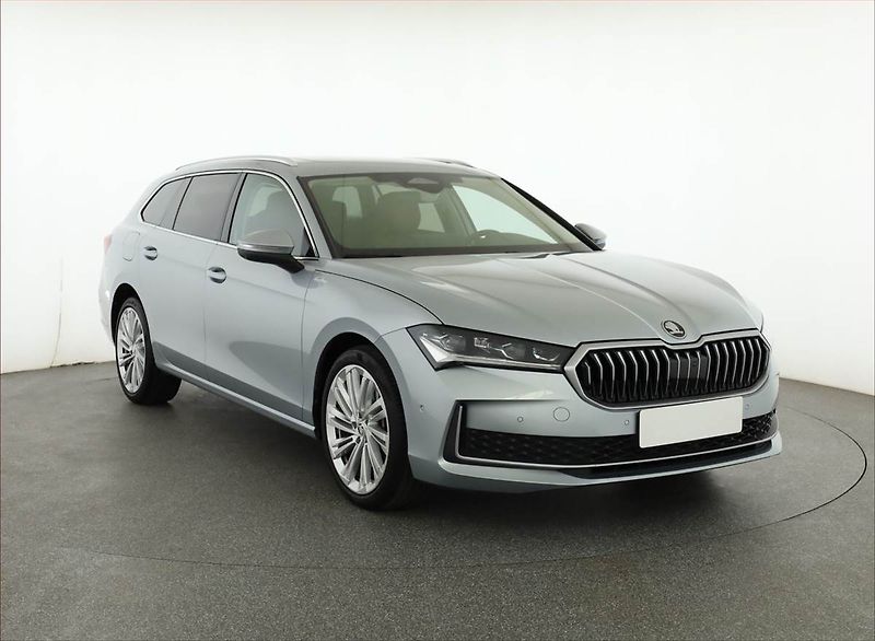 Škoda Superb (2024) 2.0 TSI - fotka 1 z 21