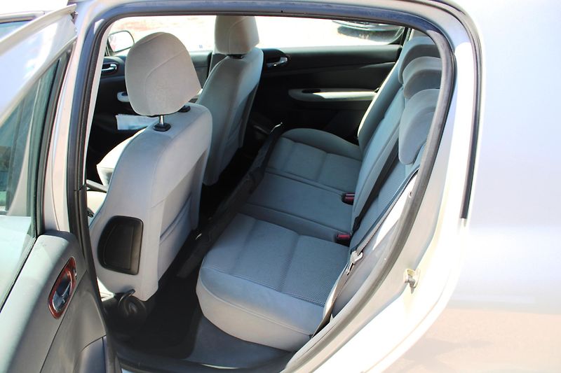 Peugeot 307 (2006) 1,6i AUTOMAT KLIMA EL.OKNA - fotka 10 z 16