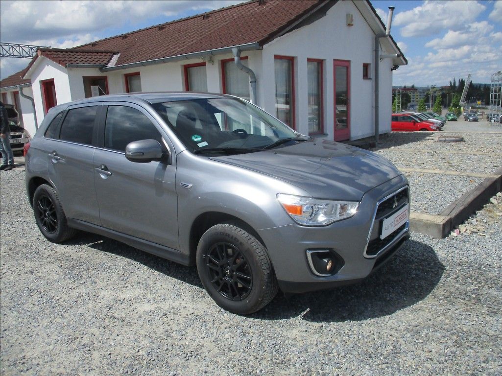 Mitsubishi ASX 1,6 i, aut.klima,tažné,servis,