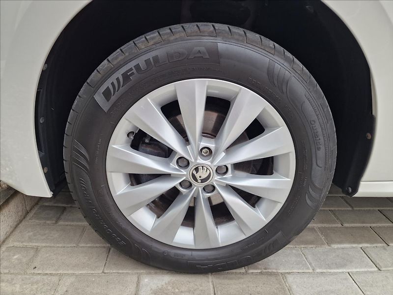 Škoda Kamiq 1.0TSI CNG Style,REZERVACE - fotka 45 z 50