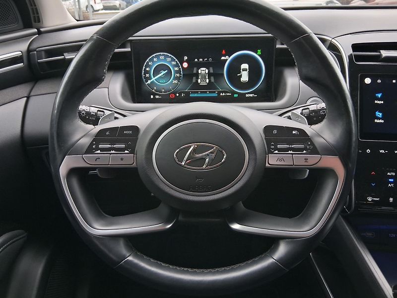 Hyundai Tucson STYLE 1.6 CRDi 4x4 100 kW - fotka 11 z 29