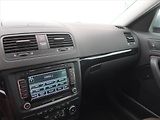 Škoda Yeti (2014) Laurin&Klement 2.0 TDI, 4X4 - náhled 12