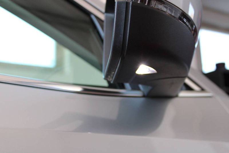 Škoda Octavia (2023) 2.0 TDI DSG Head Up TAŽNÉ kůže - fotka 14 z 35