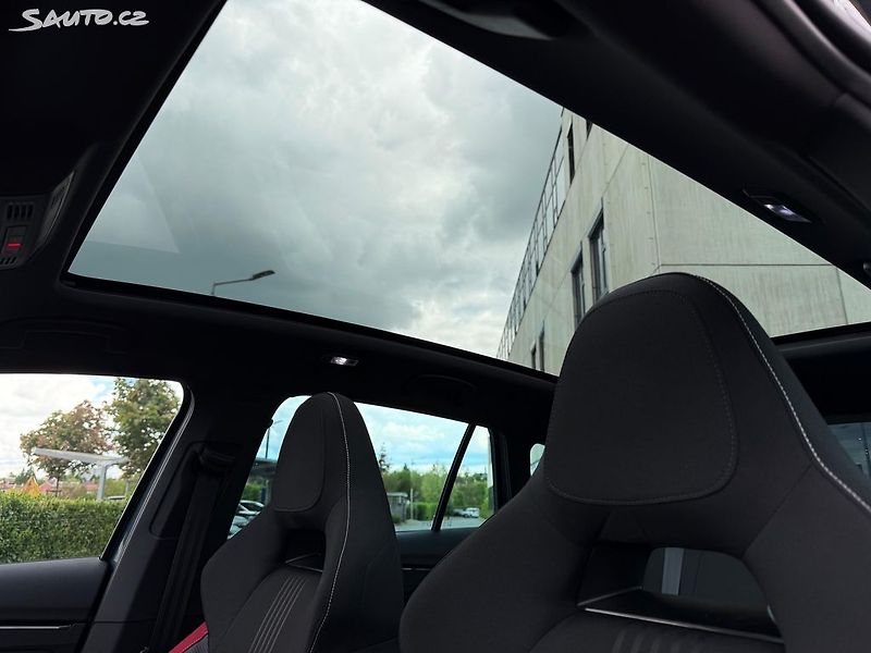 Škoda Scala (2021) Monte Carlo / 1.0 tsi / DPH - fotka 15 z 22