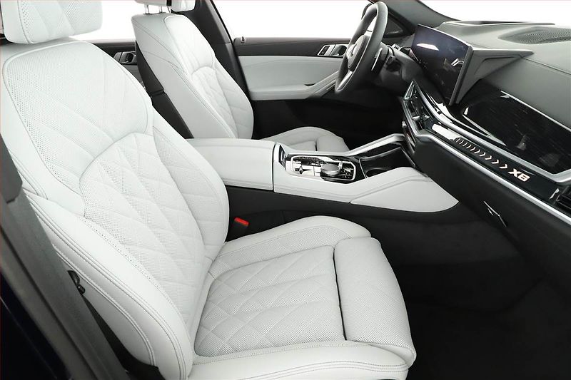 BMW X6 (2025) xDrive40i, M PAKET, KEYLESS - fotka 7 z 31