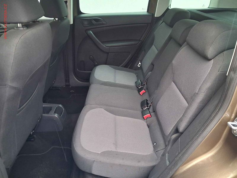 Škoda Yeti (2012) 1.4 TSi, Active - fotka 10 z 14