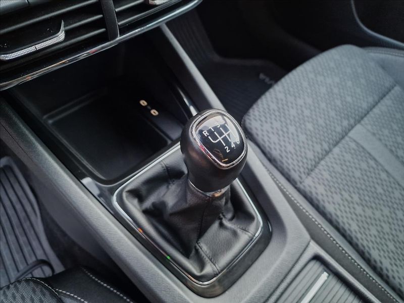 Škoda Octavia 2.0 TDI Style,původ ČR,1.Maj. - fotka 34 z 49