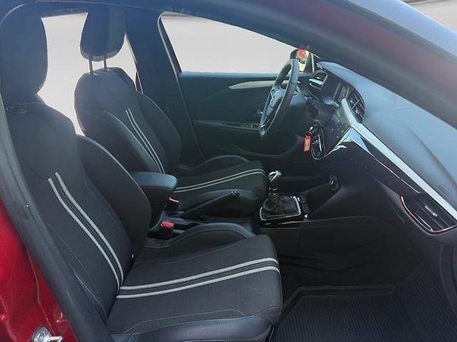 Opel Corsa (2025) 1,2 GS Benzin 100k MT6 - fotka 13 z 15
