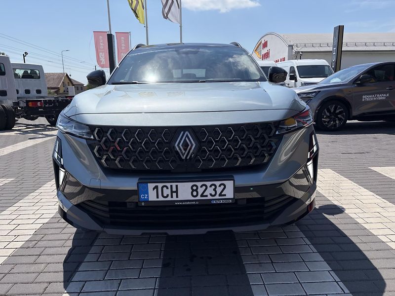Renault Espace Iconic full hybrid 200 - fotka 3 z 8