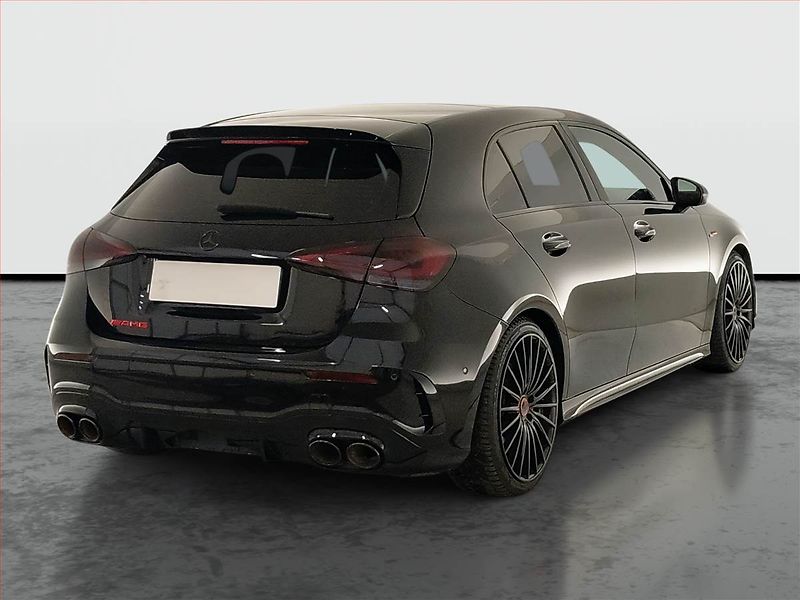 Mercedes-Benz Třídy A (2019) AMG line A 35 AMG 4MATIC - fotka 5 z 26