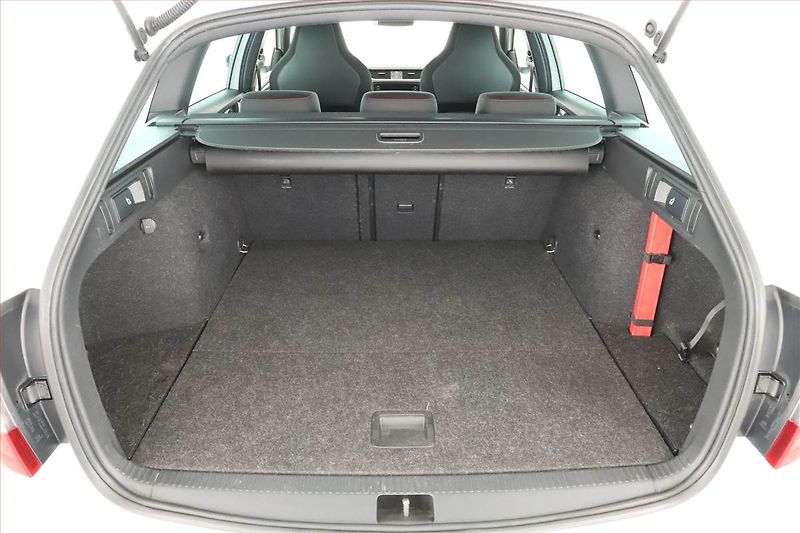 Škoda Octavia (2020) RS 2.0 TSI - fotka 11 z 21