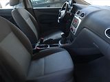 Ford Focus (2008) 1.6 16V, po STK, rezervace - náhled 9