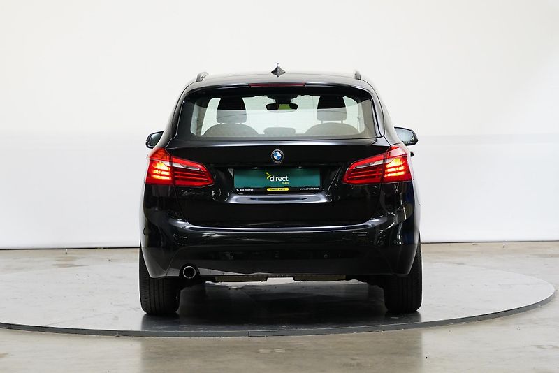 BMW Řada 2 - fotka 6 z 26